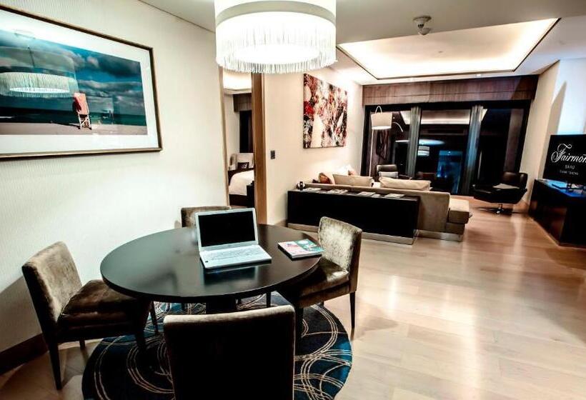 Apartments By Fairmont Baku Flame Towers