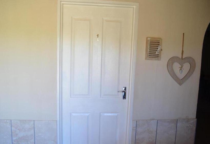 ベッドアンドブレックファースト Breaking Dawn