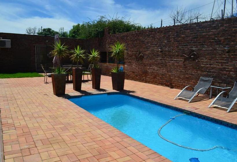 ベッドアンドブレックファースト Breaking Dawn