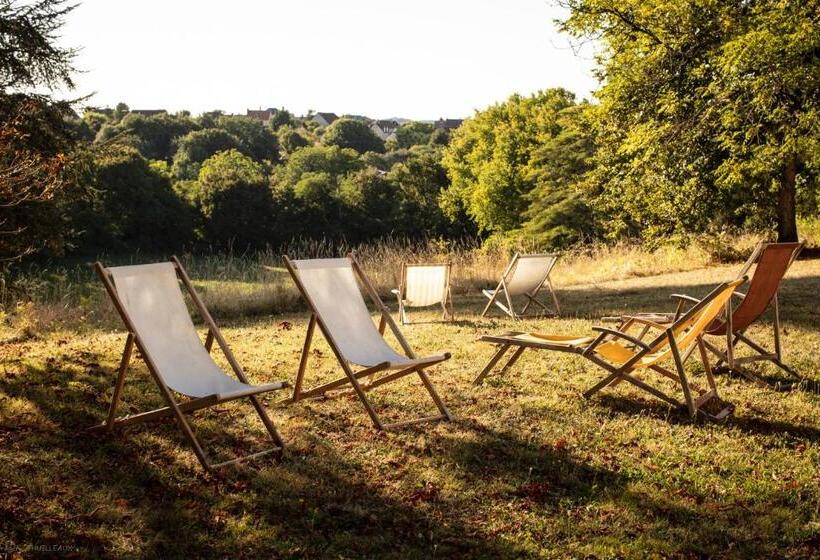 مبيت وإفطار Château De Charnizay