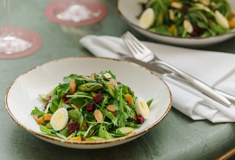 Ac Hotel By Marriott Bethesda Downtown