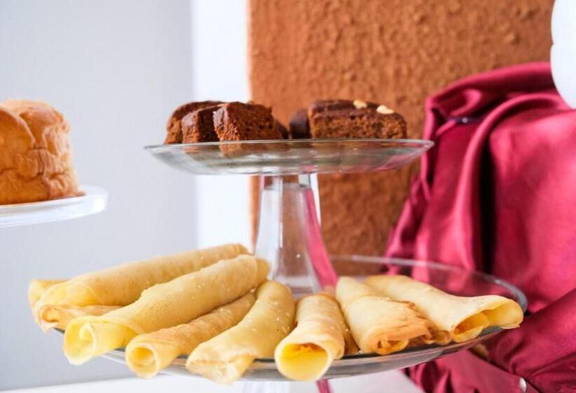 בית מלון כפרי My City