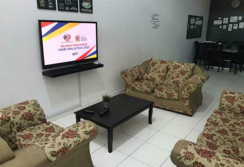 Отель Oyo 90359 Homestay Bandar Putra 2