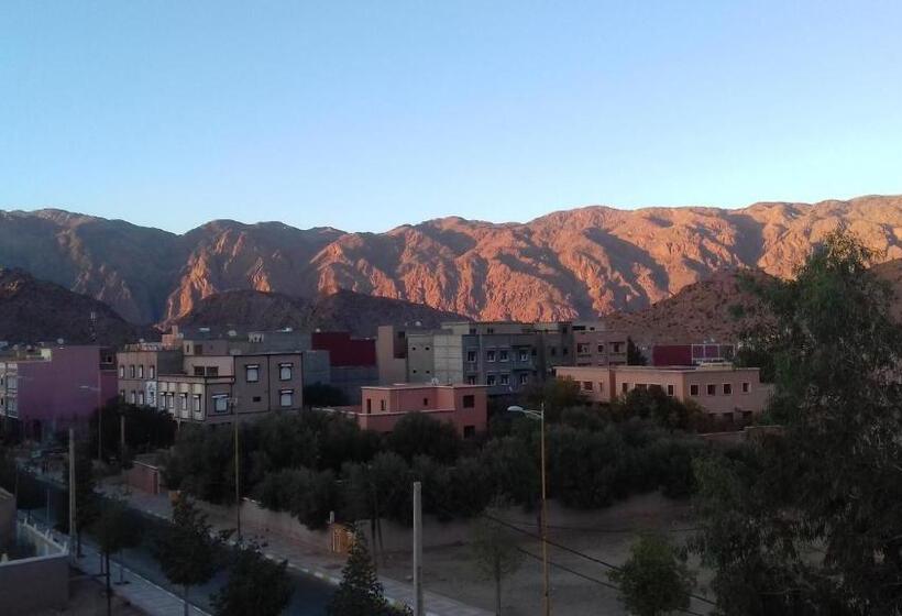 پانسیون Maison D Hôtes Afoulki Tafraout