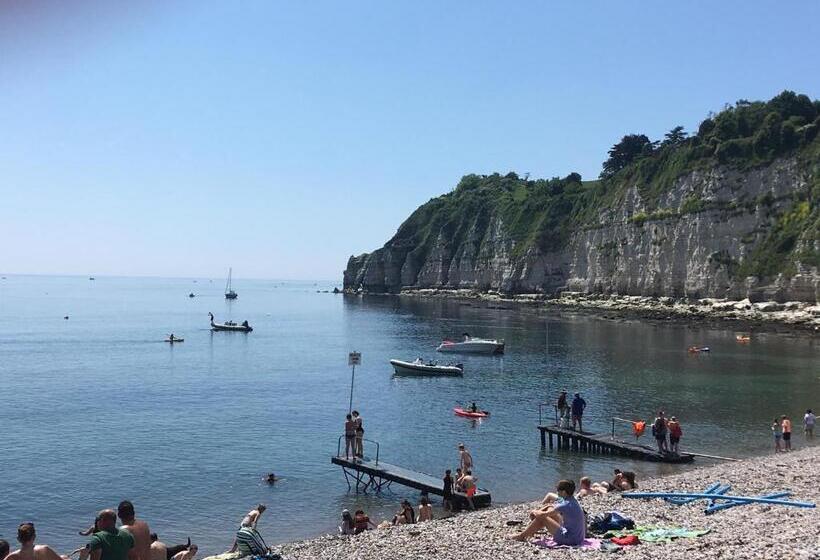 ペンション Colebrooke House