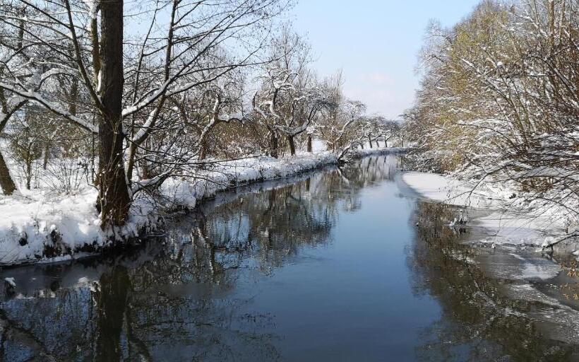 بنسيون Famos Schlafen