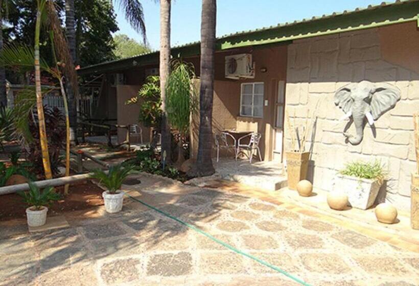 פנסיון Lephalale Guest House