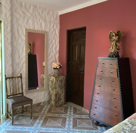 פנסיון Mansão Dubai