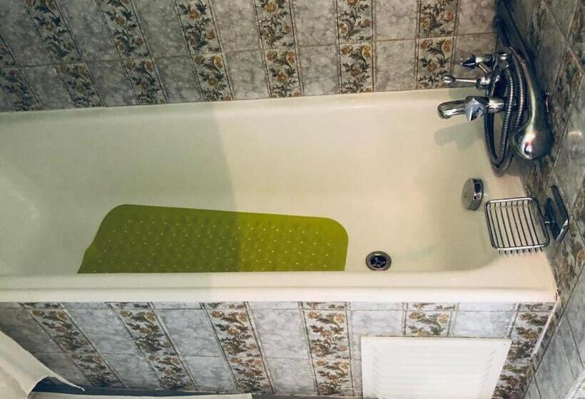 פנסיון Residencia Maria Jose