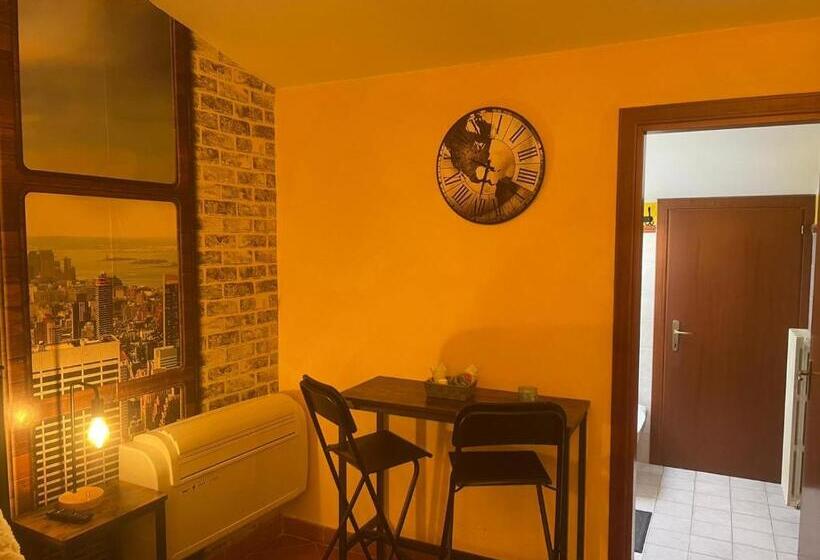 پانسیون Stenghe Stracche