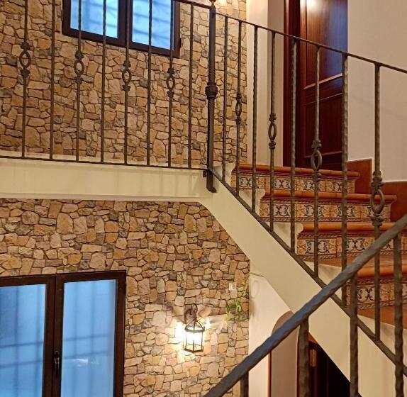 پانسیون Toledorooms Palacios