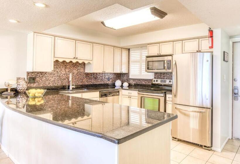 منتجع Paradise Beach Club   Ground Floor & Townhouses