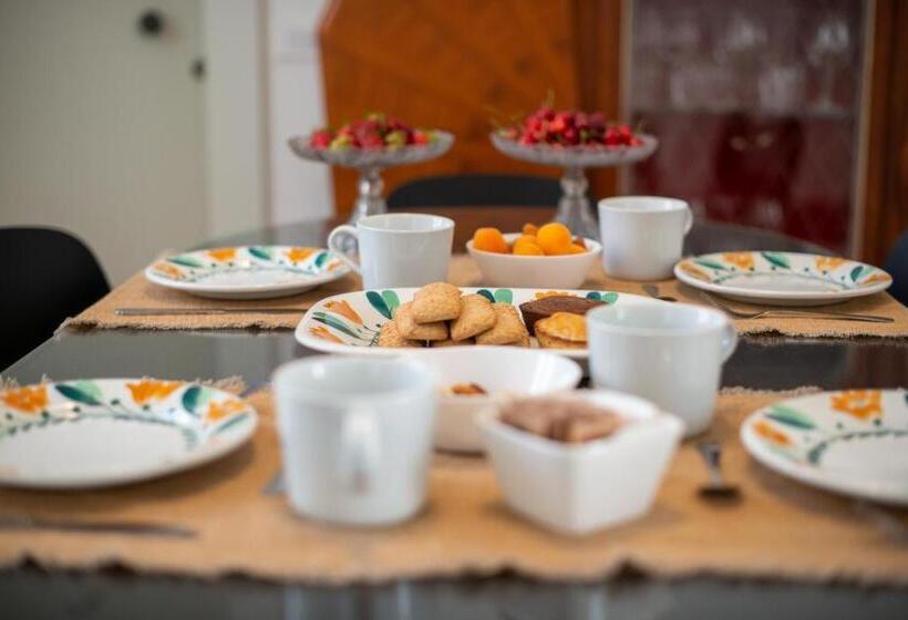 צימר Dimora Del Vescovo Guest House