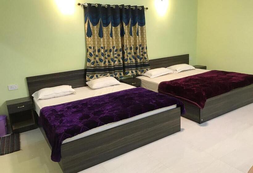 호텔 Happystay Rooms And Cottages