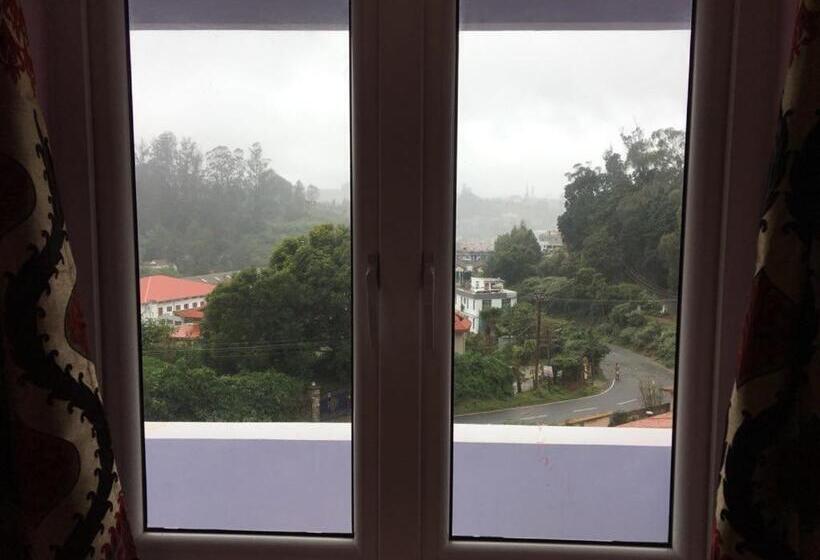 호텔 Happystay Rooms And Cottages