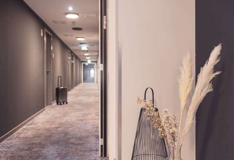 Garner Hotel Augsburg Nord, An Ihg