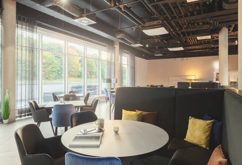 Garner Hotel Augsburg Nord, An Ihg