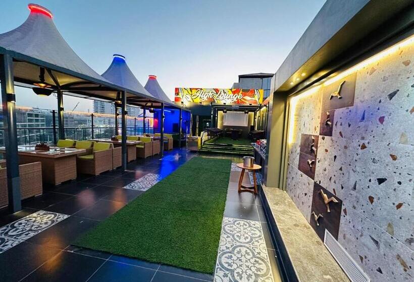 בית מלון כפרי Superia Grand