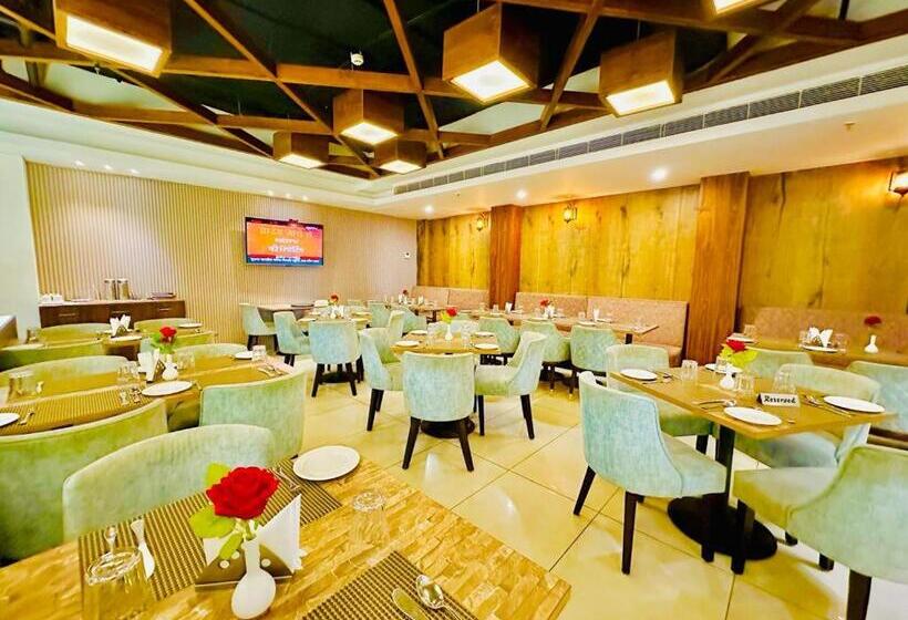 בית מלון כפרי Superia Grand