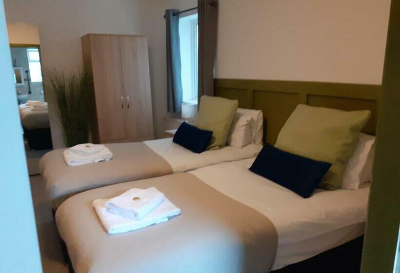 The Angharad Hotel And Restaurant