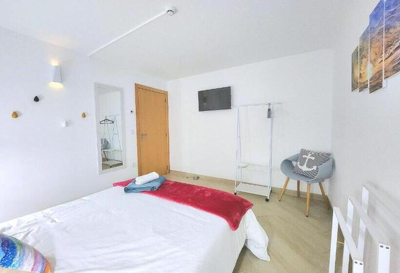 פנסיון Quartos Para Viajantes, Surfistas, Grupos, Boa Energia