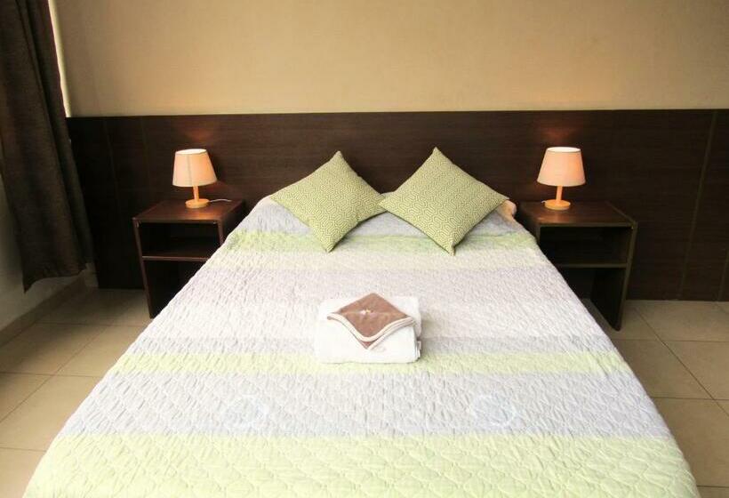 تختخواب و صبحانه Waldorf