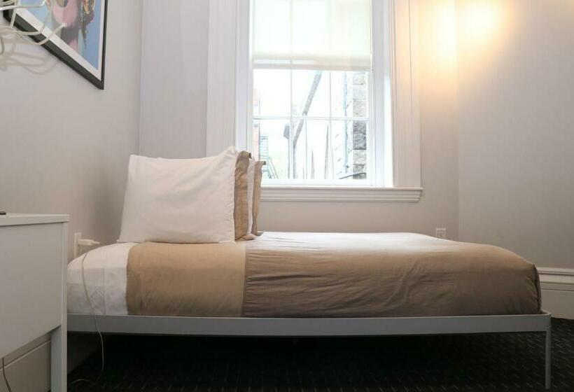 Charming & Stylish Studio On Beacon Hill #6