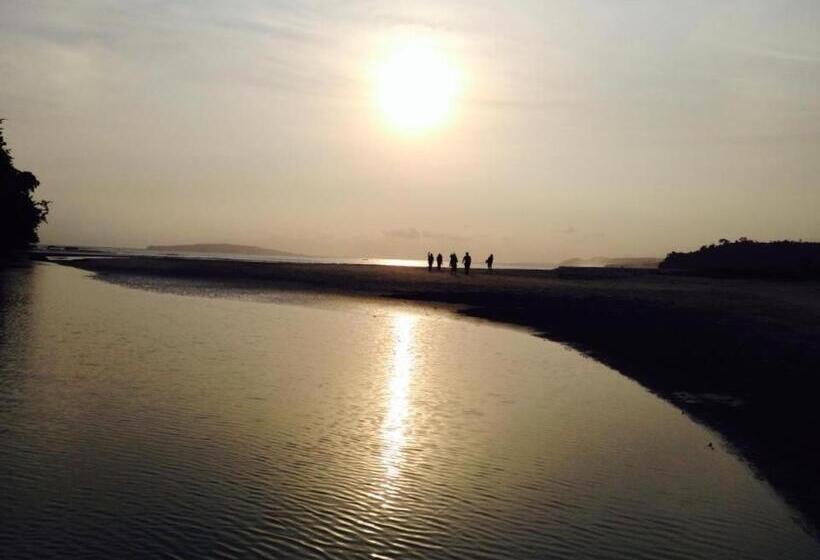 캡슐 호텔 Bk Homestay, Batukaras