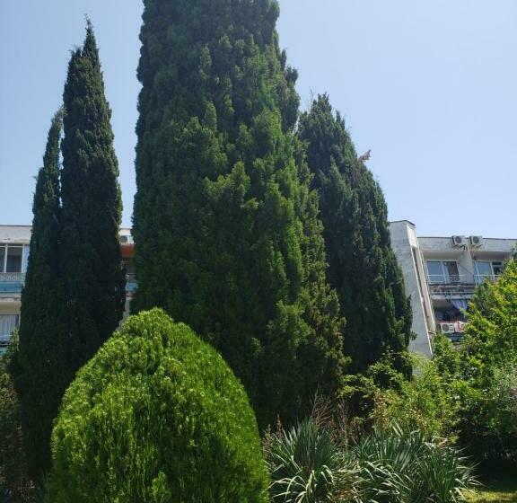 Family Hotel Magnolia