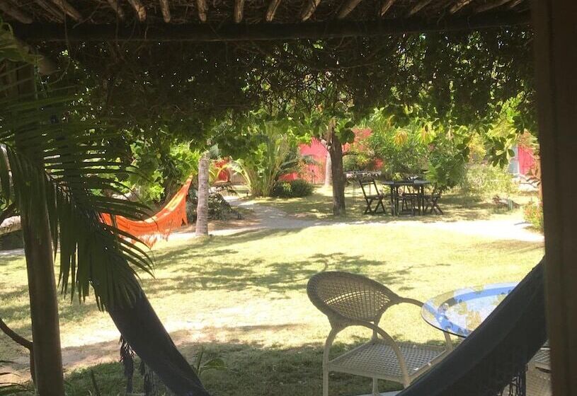 בית מלון כפרי La Maison Blanche