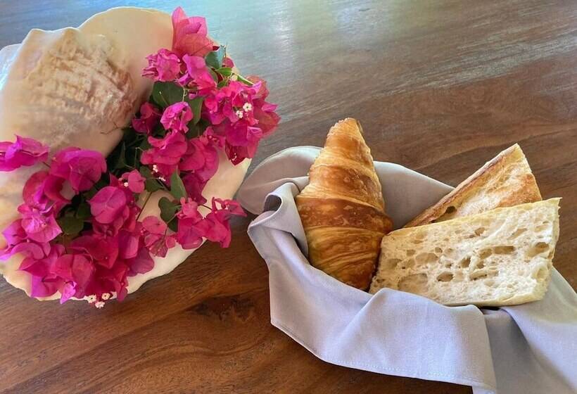 בית מלון כפרי La Maison Blanche