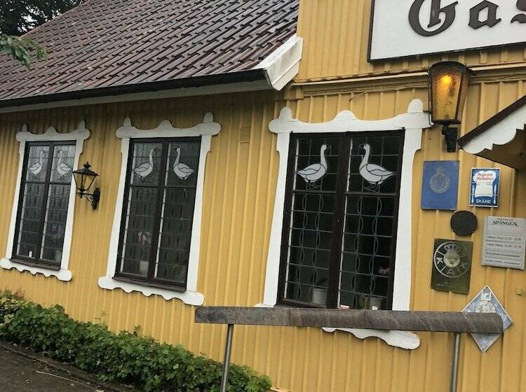 Spångens Gästgivaregård & Hotell