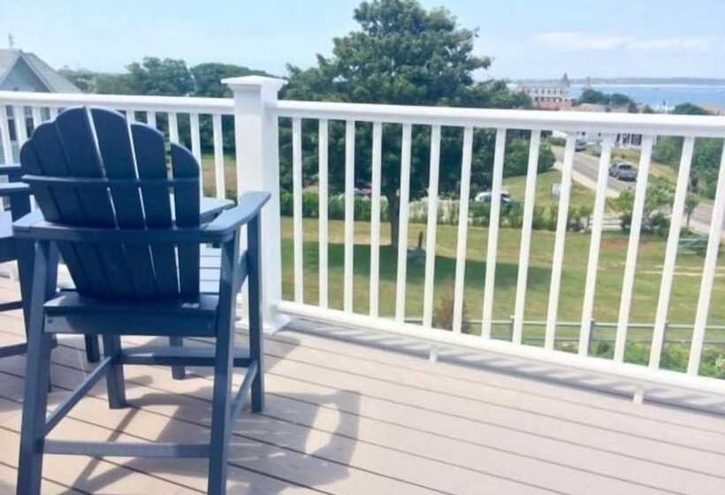 Отель The Inn At Spring House