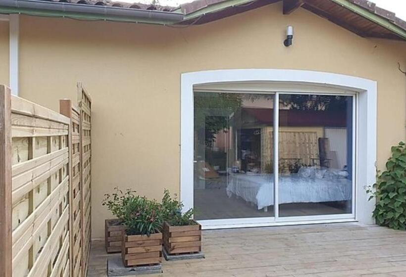 بنسيون La Villa Estella   Family Suite