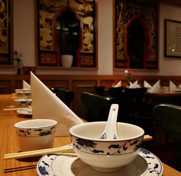 China Restaurant Hotel Lotus