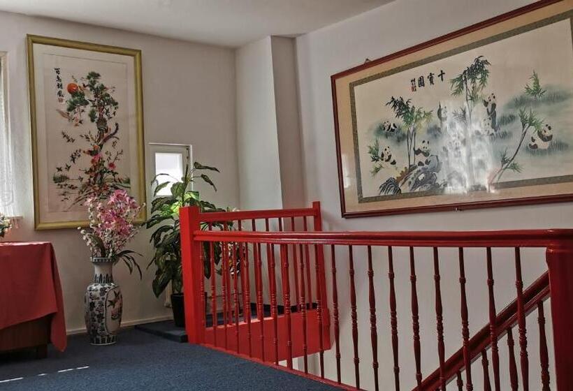 China Restaurant Hotel Lotus