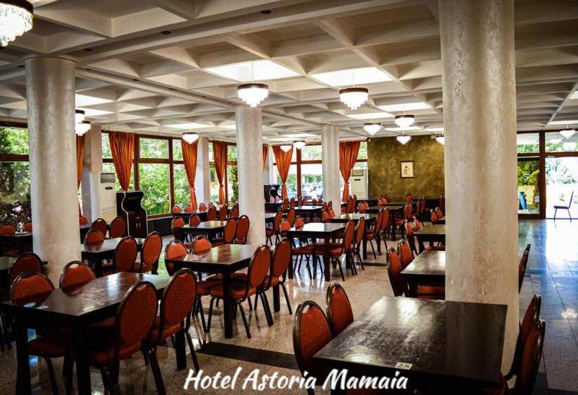 בית מלון כפרי Astoria