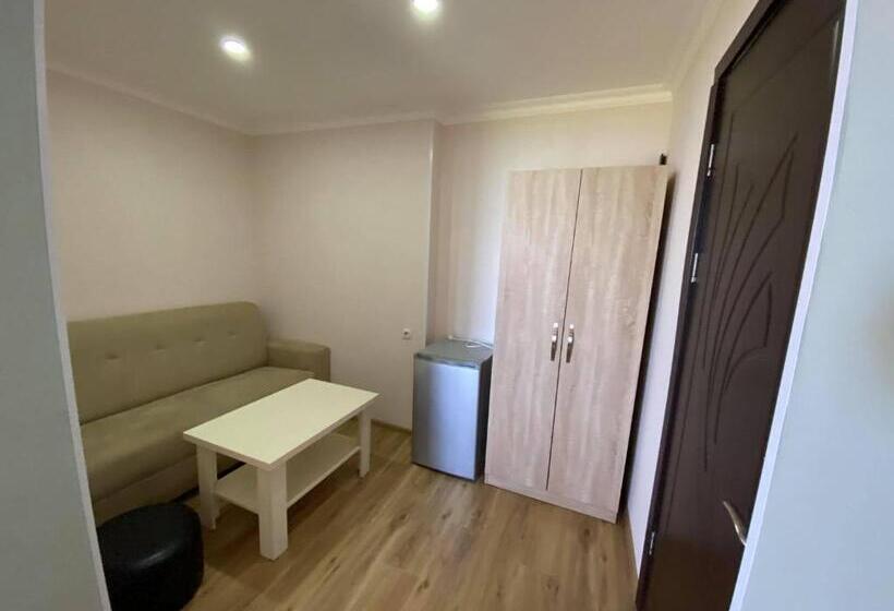 هتل Bajo Shekvetili