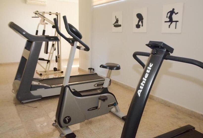 Bombonato Hotel   Fácil Acesso Ao Aeroporto E Parque De Exposições Abcz   By Up