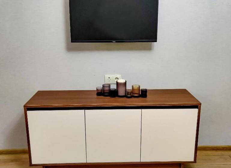 هتل Crystal Residence