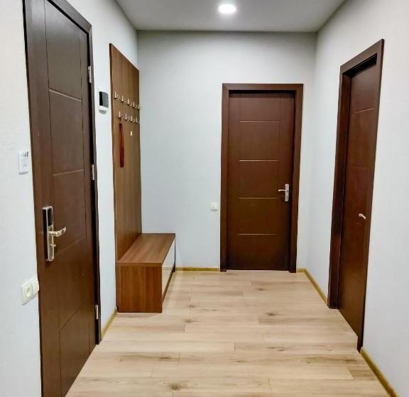 هتل Crystal Residence