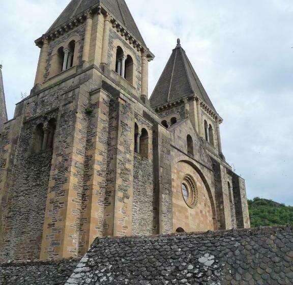 فندق Hôtel Sainte Foy