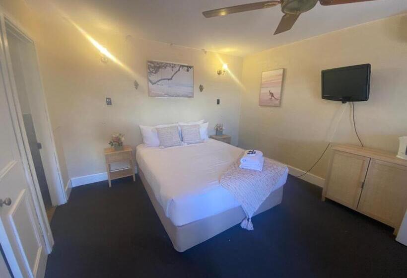 فندق Settlers House York