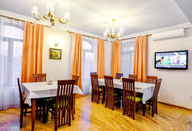 בית מלון כפרי Villa Boutique Alina