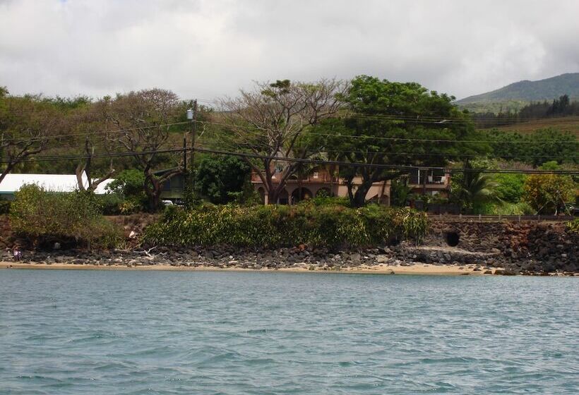 Maui Beach House B & B