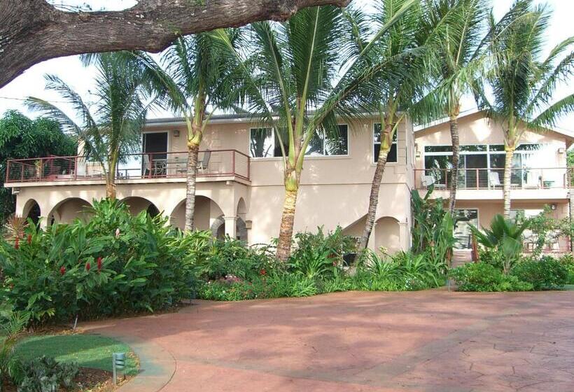 Maui Beach House B & B