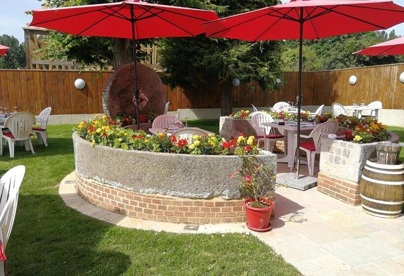 פנסיון Auberge Du Vieux Tour