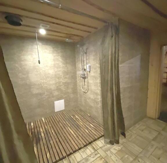 Пансион Forest Hut Stariy Prud