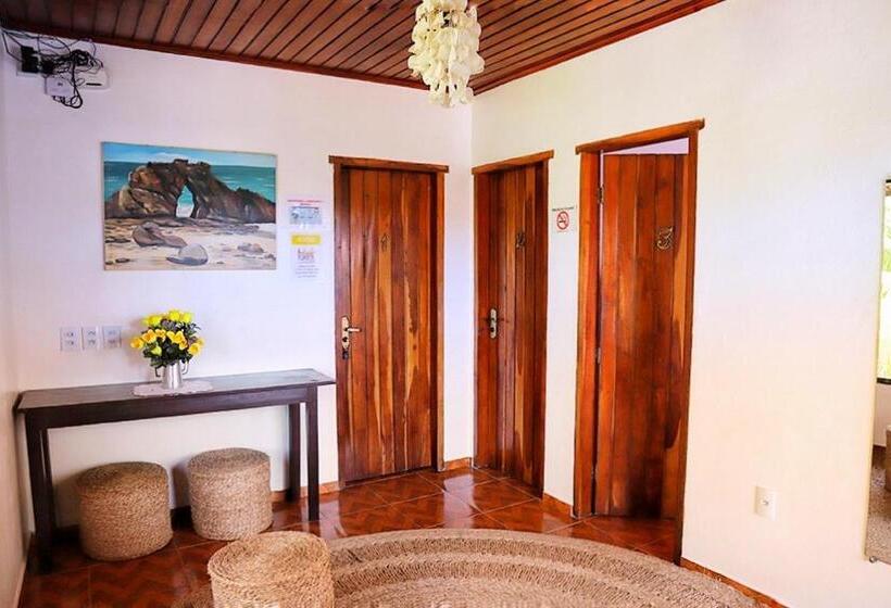 הוסטל Pousada Casa Cecilia