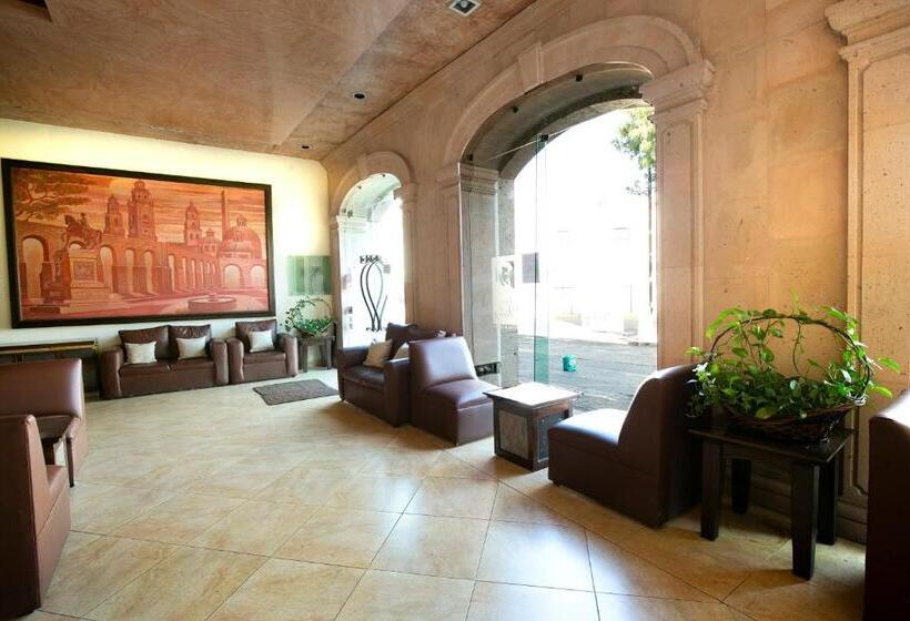 Отель Casa Del Virrey & Suites